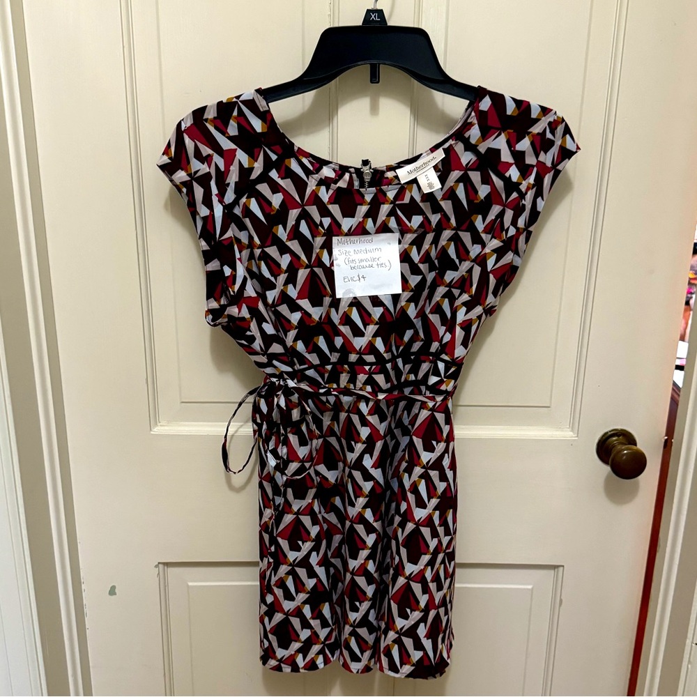 EUC motherhood maternity dress blouse short sleeve with tie and zip back
